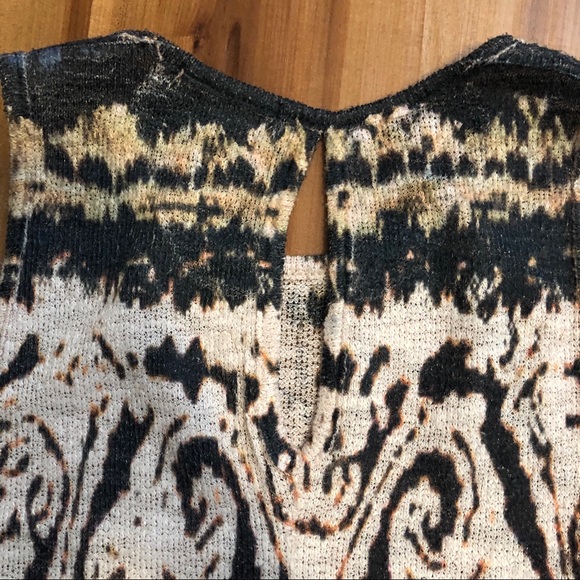 Ginger G | Patterned Tank Top | Size M - Picture 3 of 4